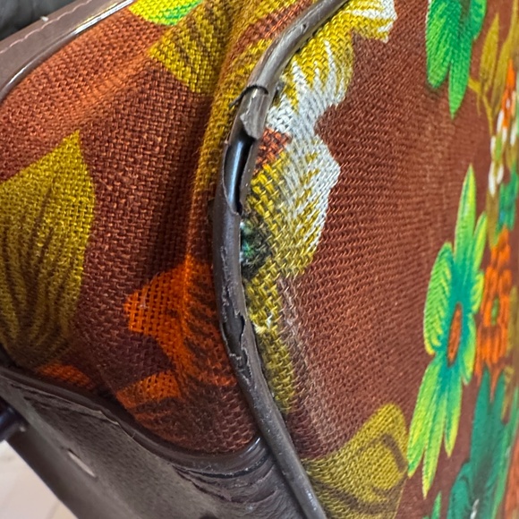 Vintage 60s soft case fabric suitcase, groovy brown, green floral, Japan luggage - Picture 7 of 12